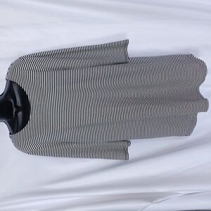 Charlie Paige dress size large jersey knit black/cream, stretchy, comfy